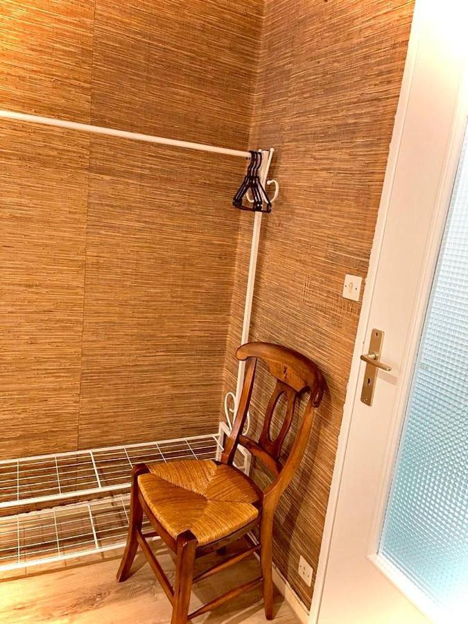Appartement 3 Pieces Pour 1 A 5 Voyageurs Rillieux-la-Pape Bagian luar foto