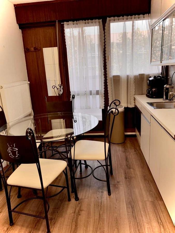 Appartement 3 Pieces Pour 1 A 5 Voyageurs Rillieux-la-Pape Bagian luar foto